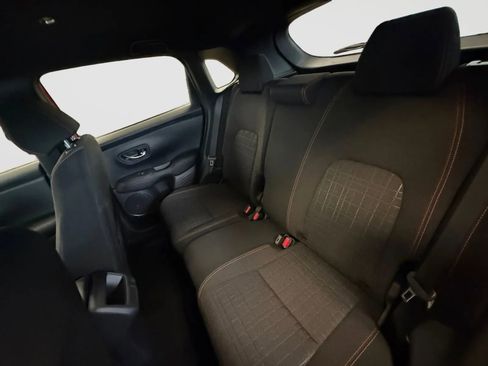Used 2025 Honda HR-V Sport image 15
