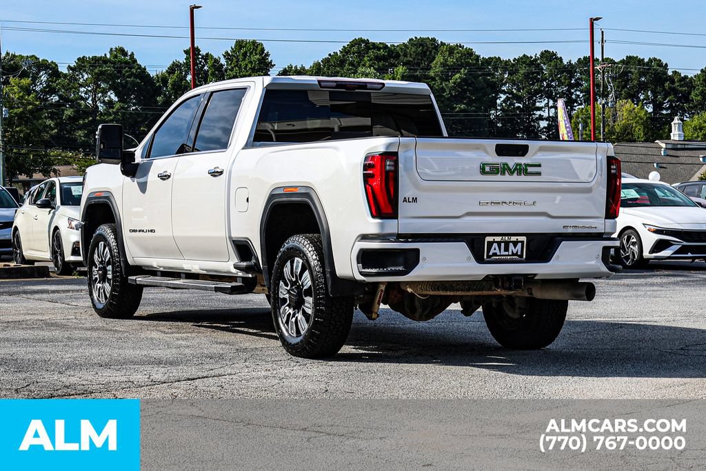 Used 2024 GMC Sierra 3500 Denali w/ Technology Package AWD/4WD image 6