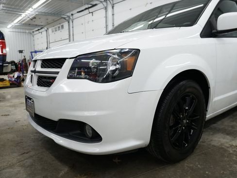 Used 2019 Dodge Grand Caravan GT image 6