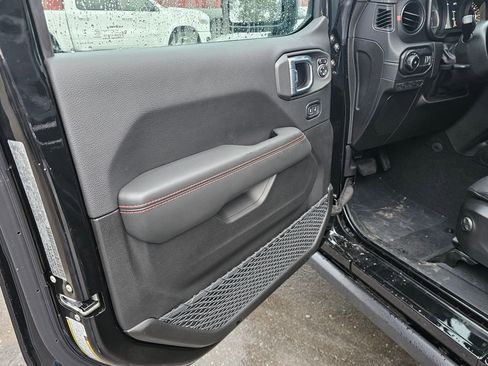 New 2026 Jeep Wrangler Rubicon image 18