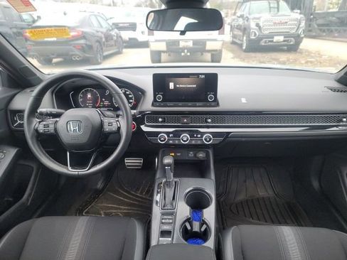 Used 2022 Honda Civic Sport image 8