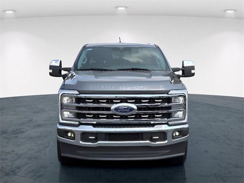 Used 2023 Ford F250 Lariat w/ Chrome Package image 20