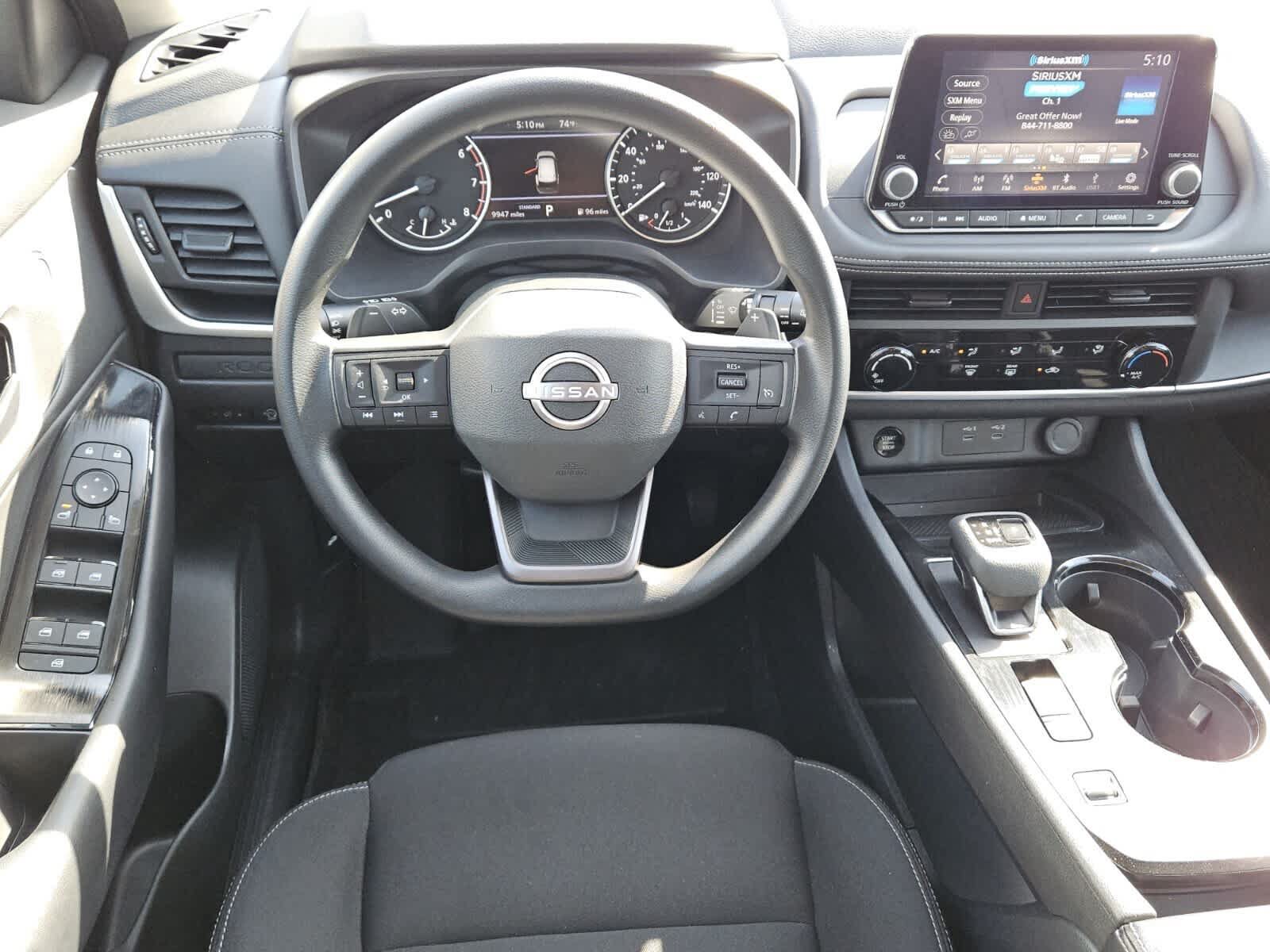 Used 2025 Nissan Rogue S FWD image 5