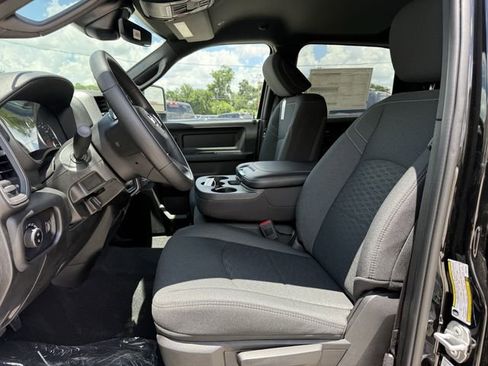 New 2025 RAM 2500 Tradesman image 15