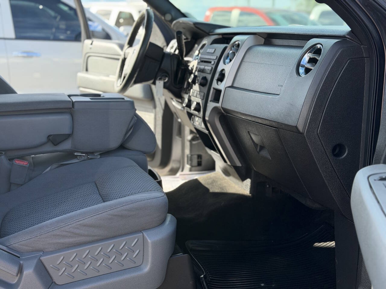 Used 2012 Ford F150 XLT w/ XTR Pkg AWD/4WD image 14