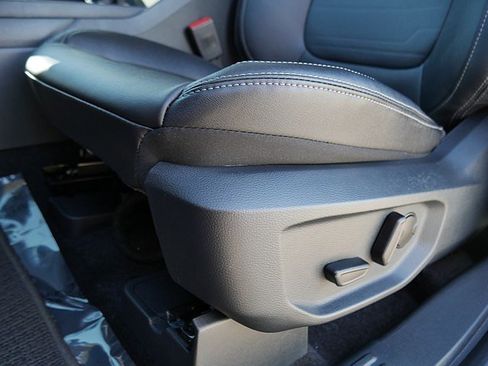 New 2025 Ford Ranger Lariat w/ FX4 Off-Road Package image 12