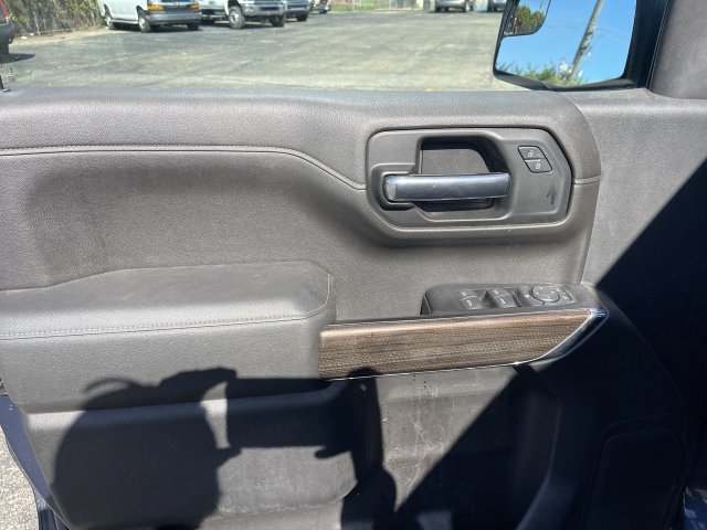 Used 2019 Chevrolet Silverado 1500 LT w/ All-Star Edition AWD/4WD image 4