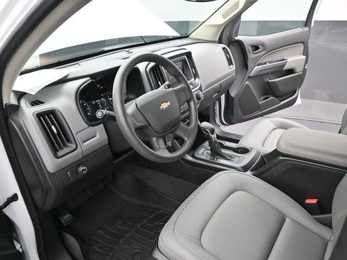 Used 2022 Chevrolet Colorado W/T image 5