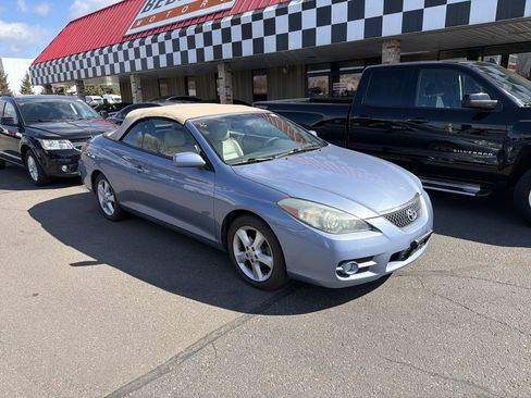 Used 2007 Toyota Solara SLE image 2