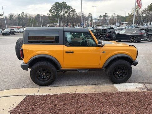 Used 2022 Ford Bronco Wildtrak image 6