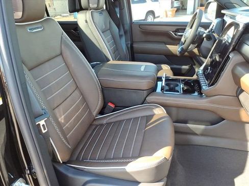 New 2026 GMC Yukon XL Denali Ultimate image 26