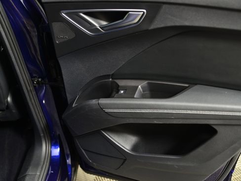 Used 2023 Audi Q4 e-tron Premium Plus w/ Premium Plus image 23