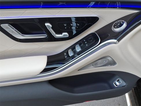 New 2026 Mercedes-Benz S 580 4MATIC Sedan image 11
