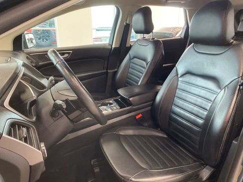 Used 2019 Ford Edge SEL w/ Equipment Group 201A image 11