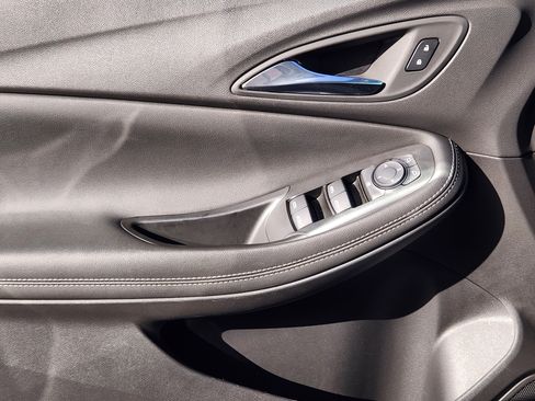 Certified 2023 Buick Encore GX Preferred w/ Cold Weather Comfort Package image 23