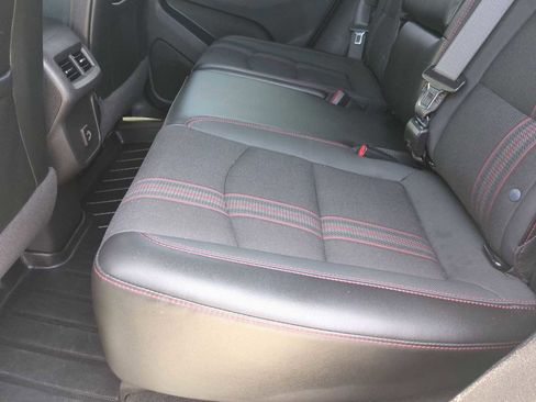 Used 2023 Chevrolet Equinox RS FWD image 25