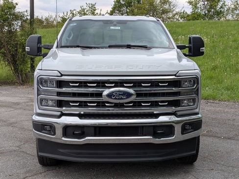 New 2026 Ford F350 XLT w/ XLT Premium Package AWD/4WD image 2