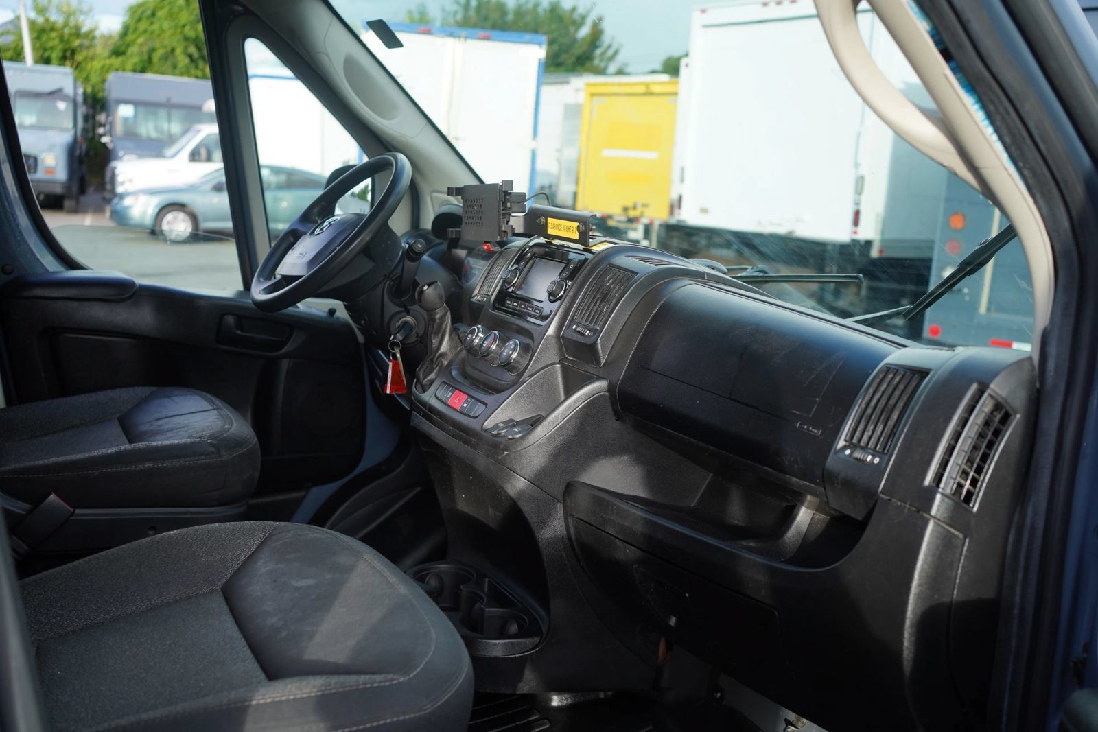 Used 2021 RAM ProMaster 3500 FWD image 2