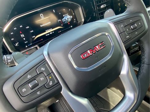 New 2026 GMC Sierra 1500 Elevation image 44