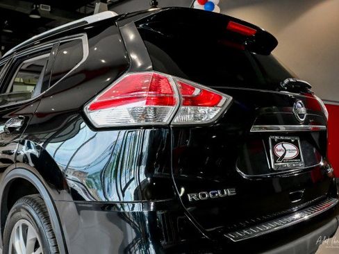 Used 2015 Nissan Rogue SL w/ SL Premium Package AWD/4WD image 12