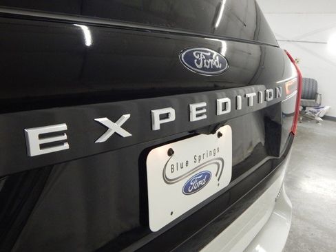 New 2025 Ford Expedition Max King Ranch image 6