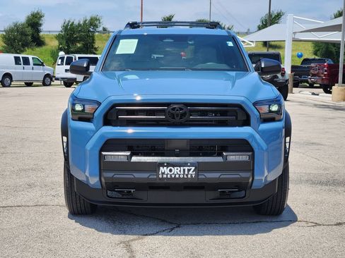 Used 2026 Toyota 4Runner SR5 RWD image 2
