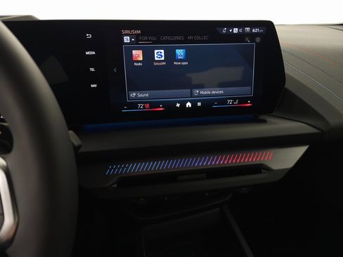 Used 2025 BMW 228i xDrive w/ Technology Package image 18