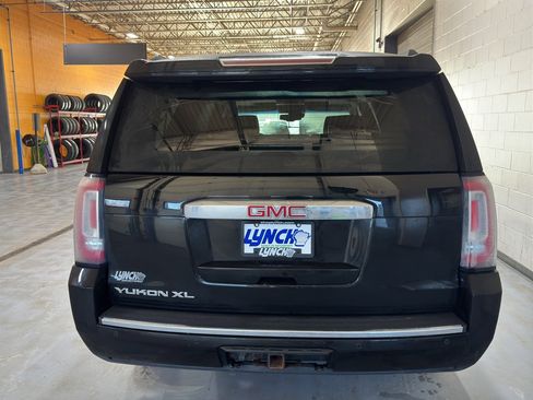 Used 2017 GMC Yukon XL Denali w/ Open Road Package image 4