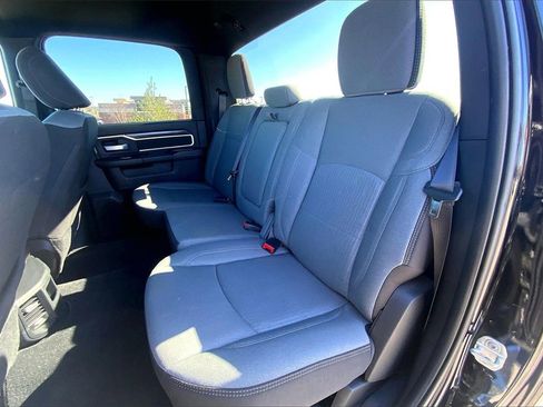 Used 2024 RAM 2500 Big Horn w/ Bed Utility Group image 21