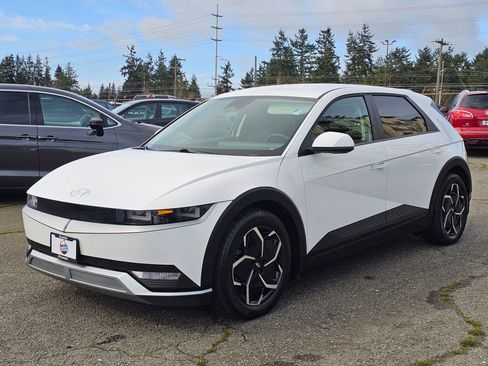 Used 2024 Hyundai Ioniq 5 SEL image 3