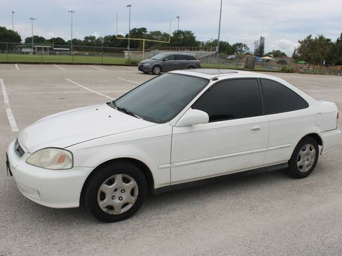 Used 2000 Honda Civic EX image 3