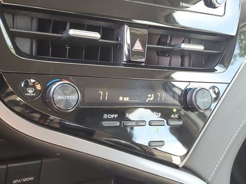Certified 2024 Toyota Camry SE FWD image 27