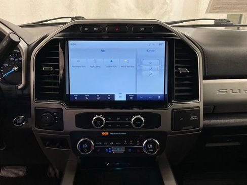 Used 2022 Ford F350 Lariat w/ Lariat Ultimate Package AWD/4WD image 18