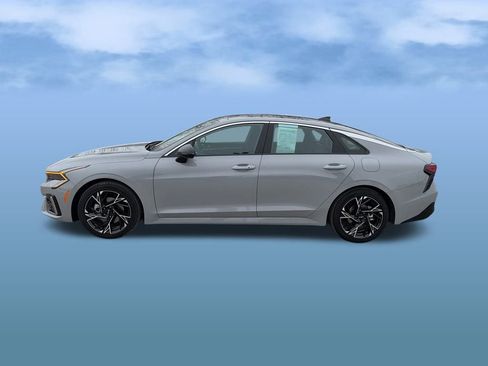 Used 2025 Kia K5 GT-Line w/ GT-Line Premium Package image 4
