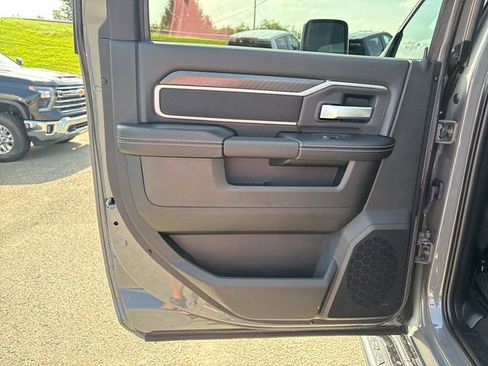 New 2026 RAM 2500 Big Horn AWD/4WD image 21