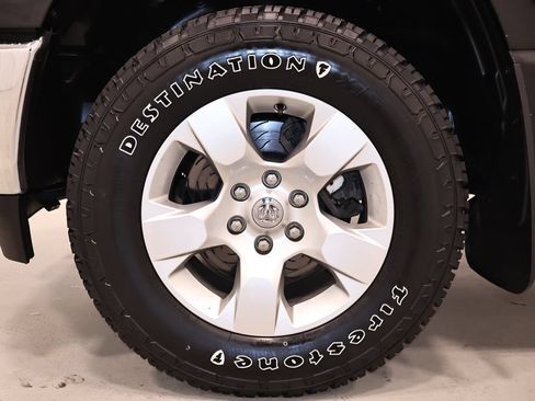 Used 2019 RAM 1500 Big Horn AWD/4WD image 38