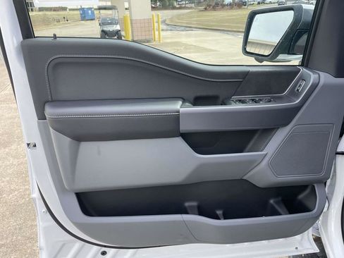 New 2026 Ford F150 XLT w/ Equipment Group 302A MID image 15