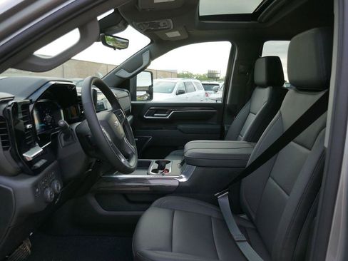 New 2026 Chevrolet Silverado 2500 LTZ w/ LTZ Plus Package AWD/4WD image 19
