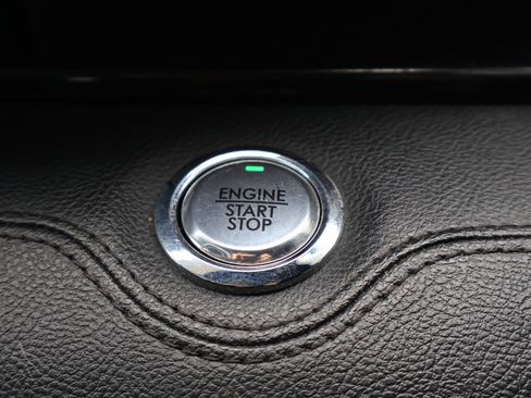 Used 2021 Lincoln Navigator Reserve w/ Luxury Package AWD/4WD image 21
