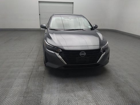 Used 2024 Nissan Sentra SV FWD image 14