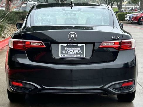 Used 2017 Acura ILX FWD image 5