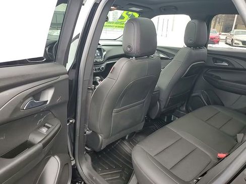 Used 2022 Chevrolet TrailBlazer RS w/ Sun and Liftgate Package image 26