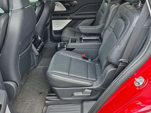 Certified 2025 Lincoln Aviator Reserve w/ Equipment Group 201A AWD/4WD image 16