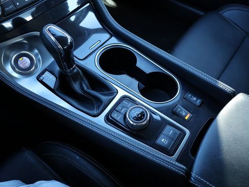 Used 2023 Nissan Maxima SV w/ Floor Mat Group image 24