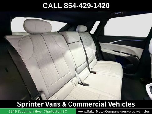 Used 2024 Cadillac Lyriq Sport RWD image 28