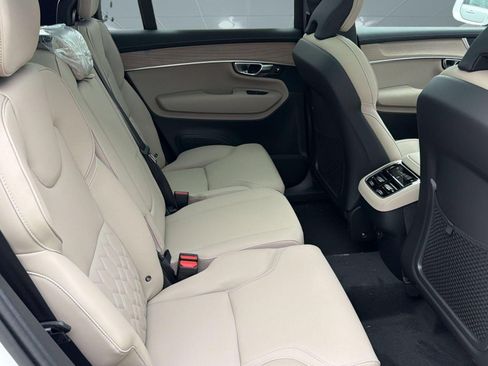 New 2026 Volvo XC90 B5 Core AWD/4WD image 30