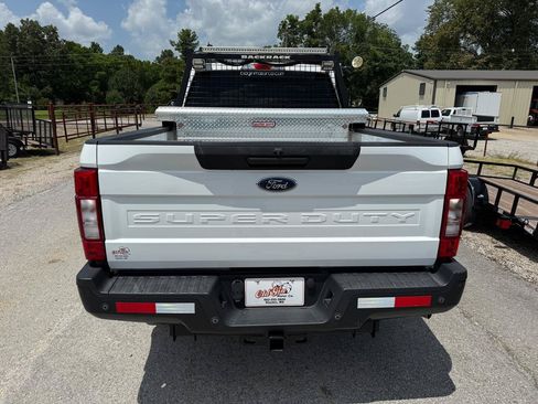 Used 2022 Ford F250 XL w/ Power Equipment Group AWD/4WD image 4