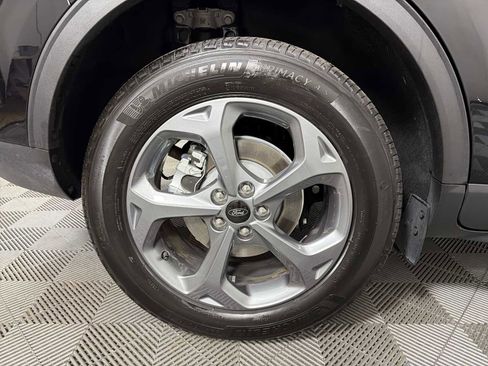 Used 2025 Ford Escape ST-Line image 29