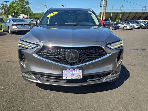 Used 2023 Acura MDX SH-AWD w/ Advance Package image 2
