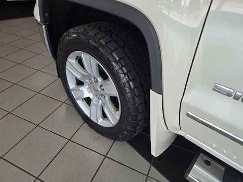 Used 2014 GMC Sierra 1500 SLE w/ SLE Value Package AWD/4WD image 34